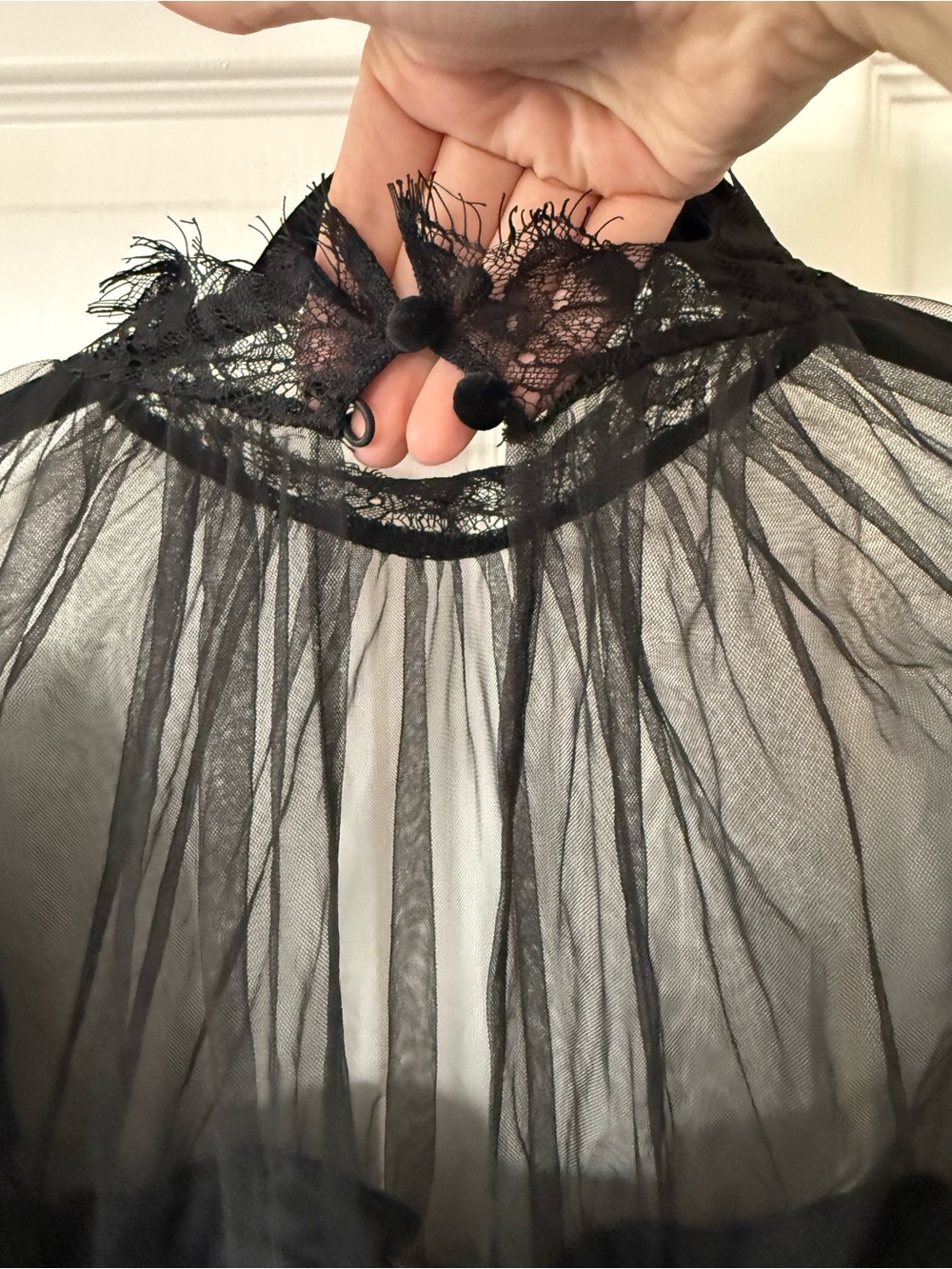 HOUSE OF CB 'Athenea' Black Lace Bodysuit romantic Velvet Puff Sleeve Corset M - Picture 9 of 13